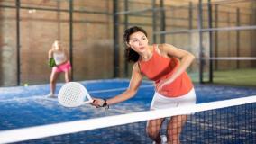 Gambar Artikel Olahraga Padel Tren Baru Yang Viral Dan Sensasi Smash Padel Yang Bikin Ketagihan