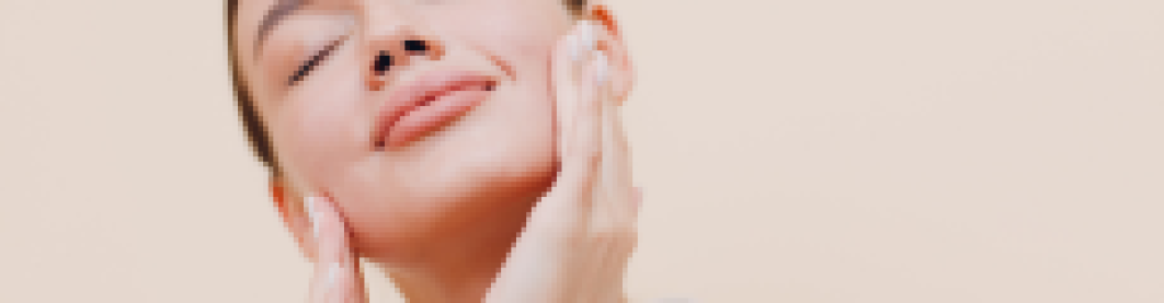 Cara Mengencangkan Kulit Dengan Senam Wajah