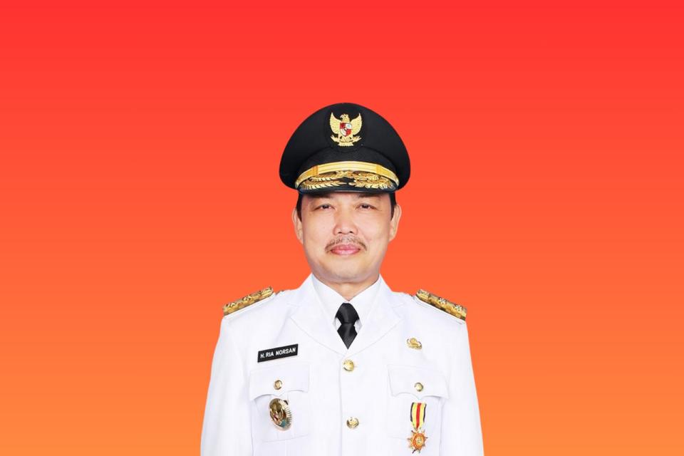 Profil Politik Dan Kepemimpinan Gubernur Ria Norsan: Membangun Kalimantan Barat Yang Berdaya Saing