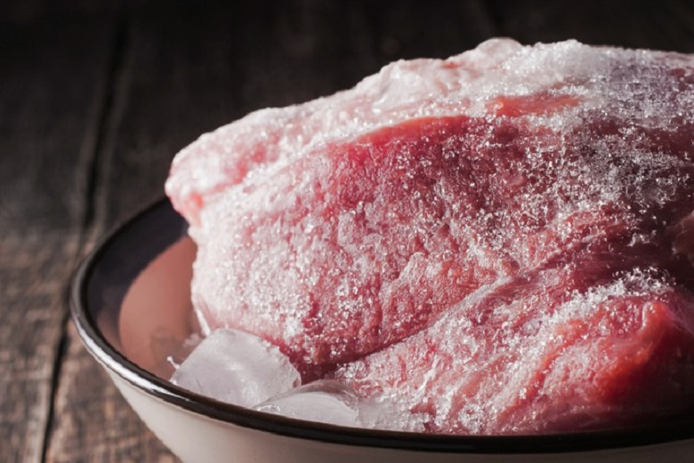 Cara Mencairkan Daging yang Beku, Jangan Sampai Keliru