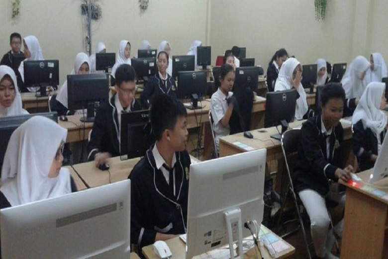Hari Pertama, UNBK SMP/MTS Sederajat Dinodai dengan Server Down
