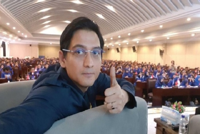 Lucky Hakim Terima Uang Kontan Rp 5 Miliar, Ketum PAN Enggan Komentar Banyak