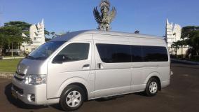 Gambar Artikel Liburan Makin Seru! Ini Rekomendasi Sewa Hiace Bali Yang Paling Nyaman