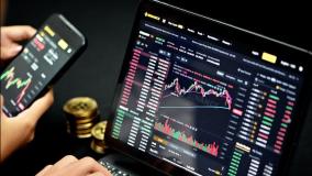 Gambar Artikel Strategi Cerdas Promosi Di Sosmed Konten Edukasi Trading Dengan Rajakomen.com