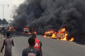 Gambar Artikel Truk Tangki Minyak yang Terbakar di Nigeria Memicu Dampak yang Dahsyat