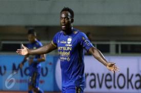 Gambar Artikel Michael Essien Gantung Nasibnya di Liga Indonesia Setelah Persib tak Lagi Gunakan Jasanya