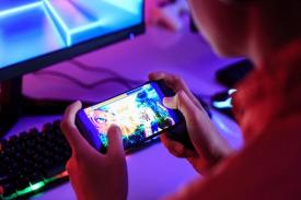 Gambar Artikel Game Online Penghasil Uang Terbanyak