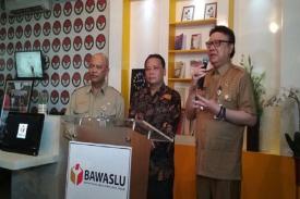 Gambar Artikel Tjahjo Kumolo: Menu Pilkada Membawa Aroma Pilpres