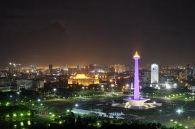 Gambar Artikel Tahun Baru : Jakarta Selalu Punya Tempat Terbaik Tuk Melihat Pesta Kembang Api