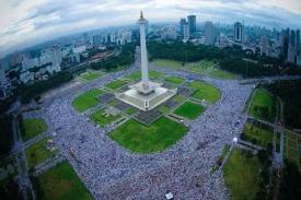 Apa yang Dilakukan Jokowi Saat Bertemu dengan Alumni 212?