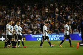 Gambar Artikel Tak bisa cetak Gol, Messi Harus Angkat Kaki Lebih dulu di Piala Dunia 2018