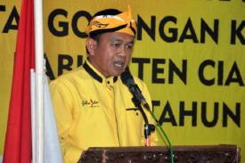 Gambar Artikel DPD GolkarJabar Adakan Rapat Pleno Hasilnya Minta DPP Tarik Dukungan Ridwan Kamil